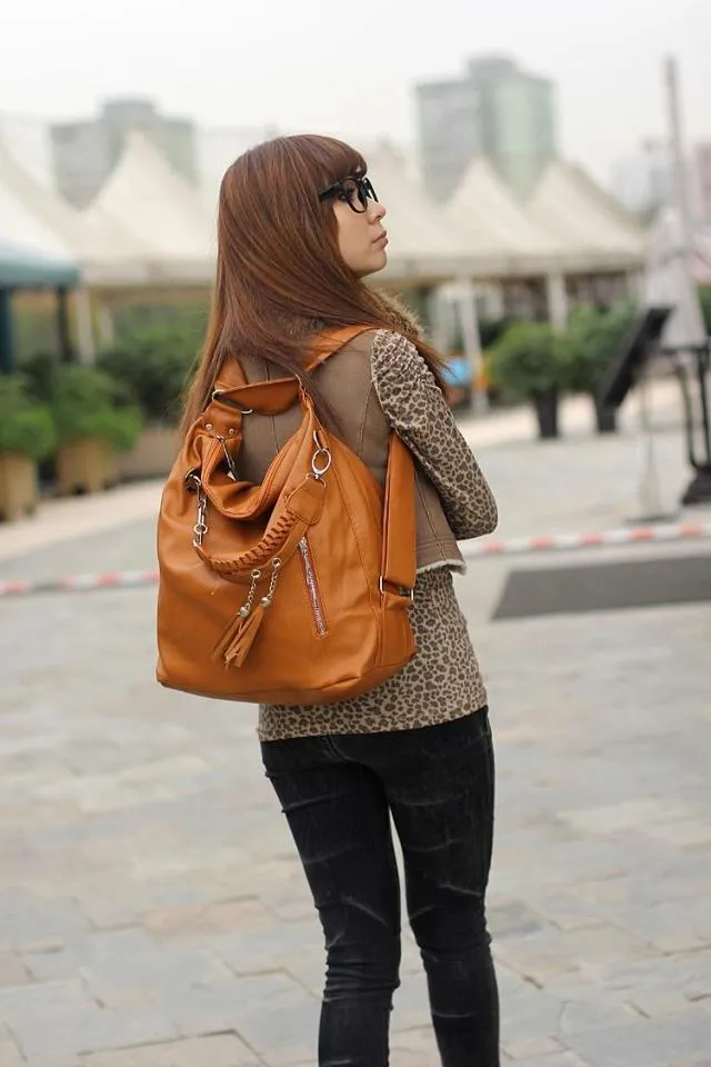 Backpack Dual-Use Fashion Tassel Chain Shoulder Bag   Large-Capacity Fashion Bag