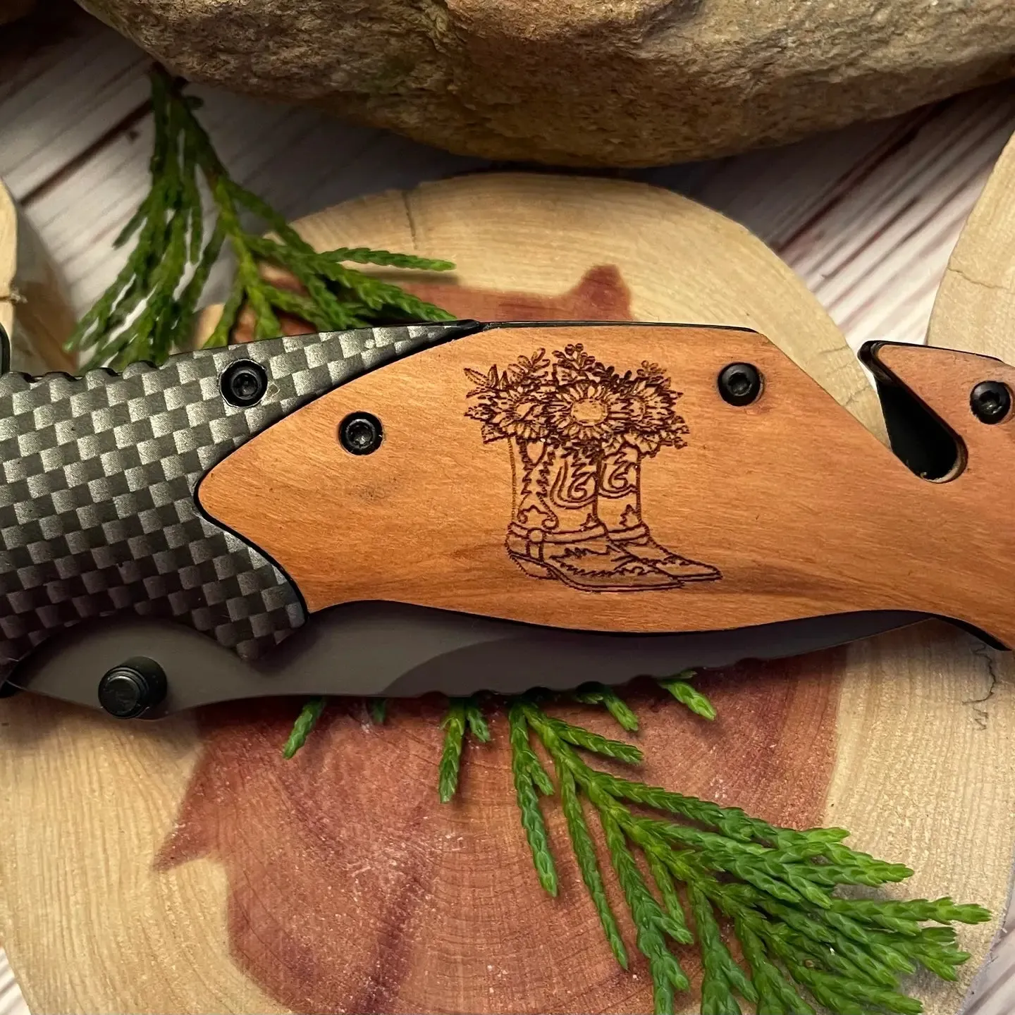 Boots & Flowers Knife