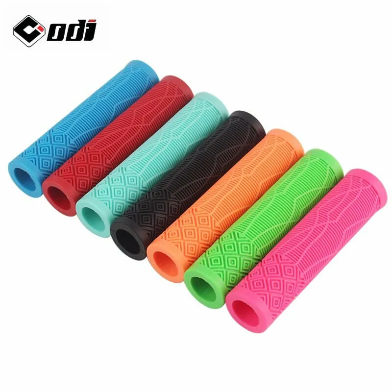 ODI Silicone Handle Grips Mountain Bike Off-Road Downhill Anti-Slip Shock-Absorbing XC/AM Cycling Bike Grips Bicycle Accessories