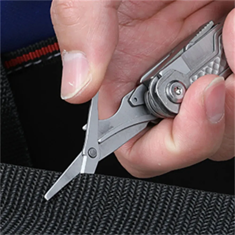 SWISS TECH 11 in 1 Mini Multi-tool